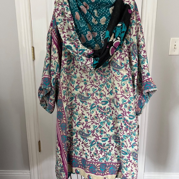 NEW Kantha Bae Hooded Tunic- Fully reversible - Picture 8 of 13